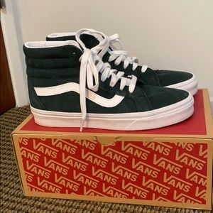 Dark green suede SK8-Hi Reissue Vans